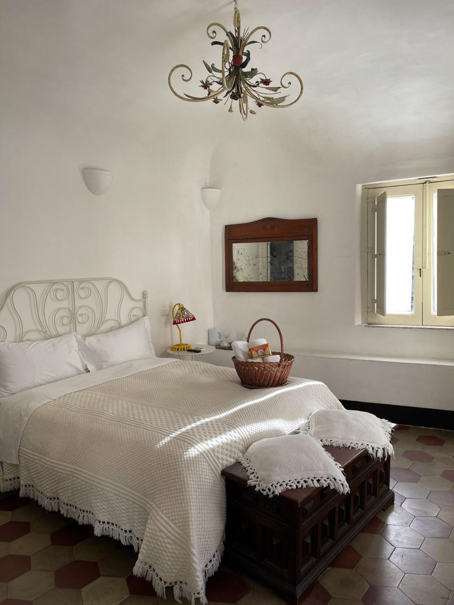 Bed and Breakfast Fera O' Luni Aeroporto di Catania Fontana Rossa Esterno foto