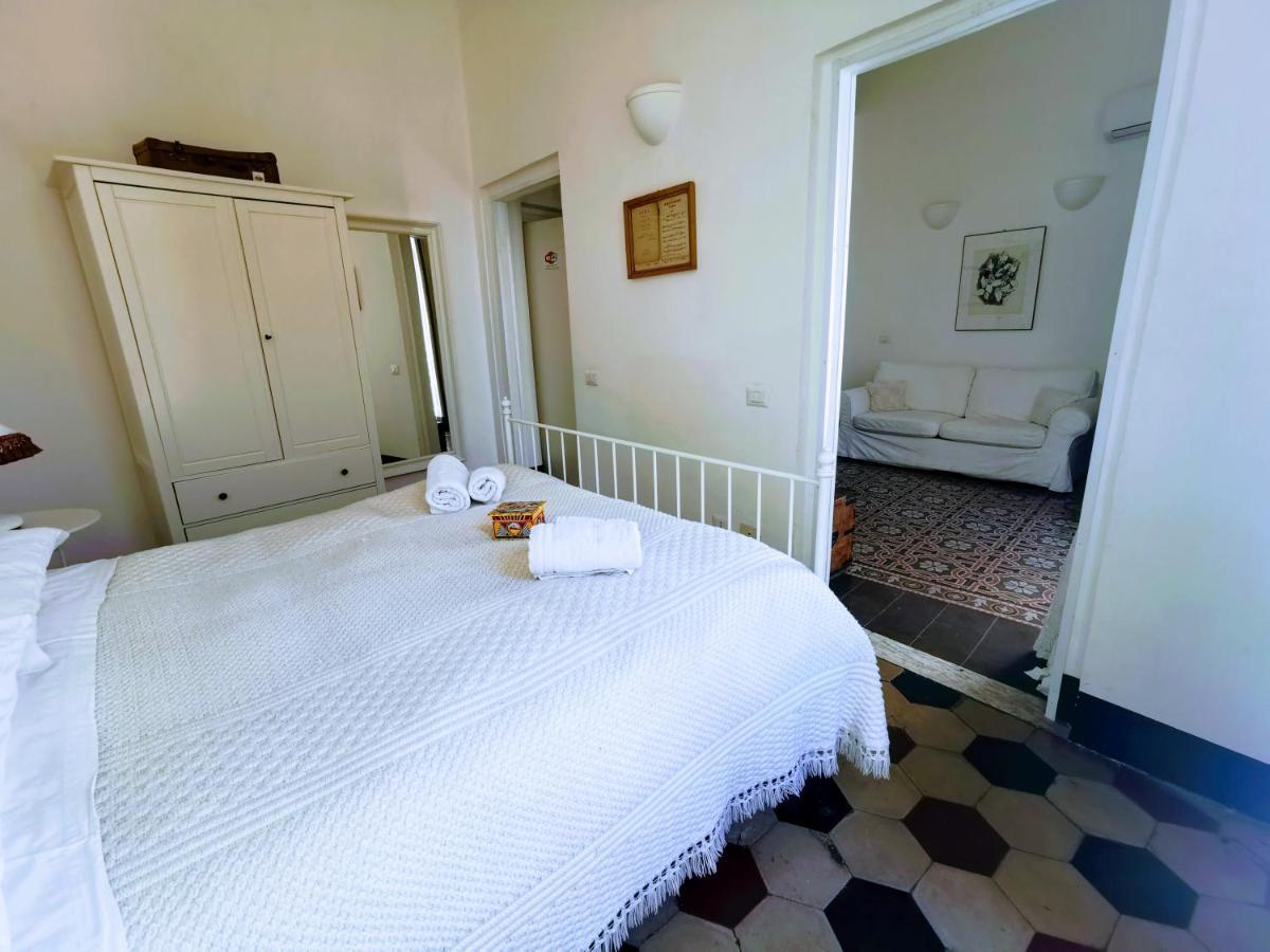 Bed and Breakfast Fera O' Luni Aeroporto di Catania Fontana Rossa Esterno foto
